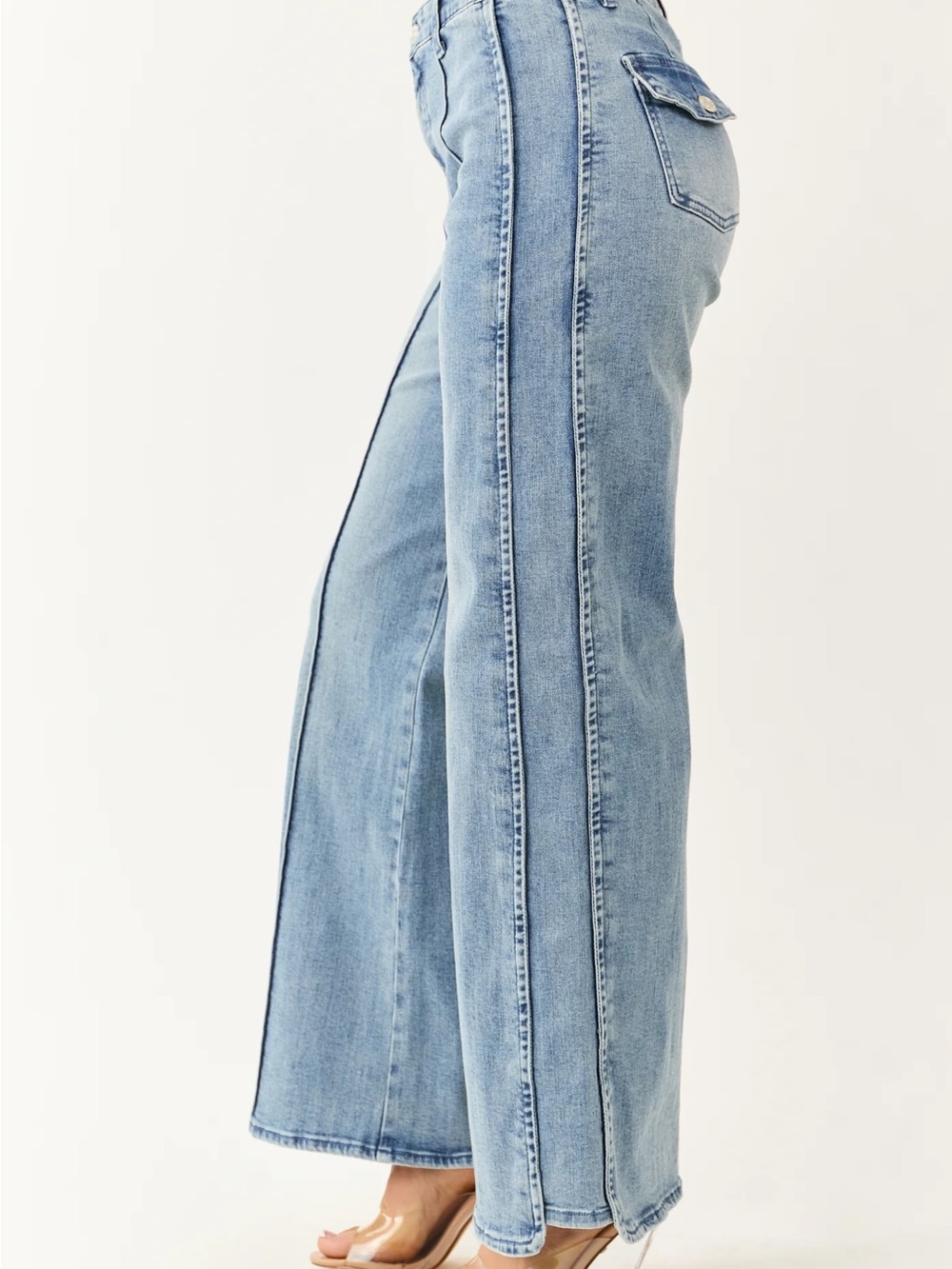 Saige Tummy Control Stretchy Wide Seam Detailed Jeans NWT Size 29 - Picture 4 of 16